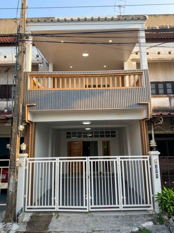ขายทาวน์เฮ้าส์/ทาวน์โฮม  ชมฟ้า-วรางกูล คลอง 2 รีโนเวทใหม่ ประชาธิปัตย์ ธัญบุรี ปทุมธานี CX-167777