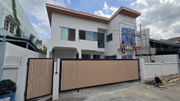 For Sale Detached house with spacious living area. , newly renovated , Khlong Chao Khun Sing , Wang Thong Lang , Bangkok , CX-167202