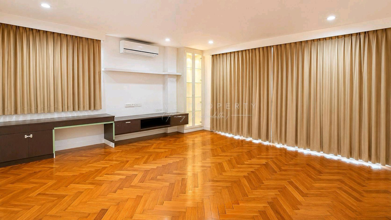 บ้านเดี่ยวพระราม 9 ซอย 62 | 400 ตร.ม. | 3 ชั้น |  เหมาะสำหรับอยู่อาศัยหรือทำ Home Office | 086-929-9929 | LINE: prove.pp – รูปที่ 3
