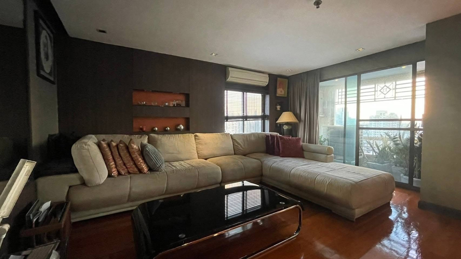 🏠✨ ลุมพินี วิลล์ พหล - สุทธิสาร (Lumpini Ville Phahon - Sutthisarn) | ขายคอนโดห้อง 3 ห้องนอน (HBH-RP-42) 🏠✨ ลุมพินี วิลล์ พหล - สุทธิสาร (Lumpini Ville Phahon - Sutthisarn) | ขายคอนโดห้อง 3 ห้องนอน (HBH-RP-42)