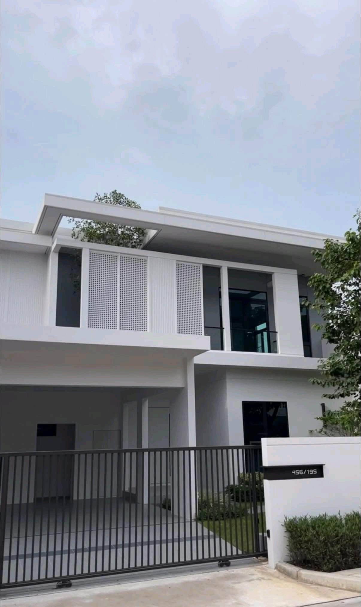 ✨ บ้านเดี่ยวหรู พื้นที่กว้าง ฟังก์ชันครบ พร้อมทำเลใกล้ Mega Bangna – รูปที่ 2