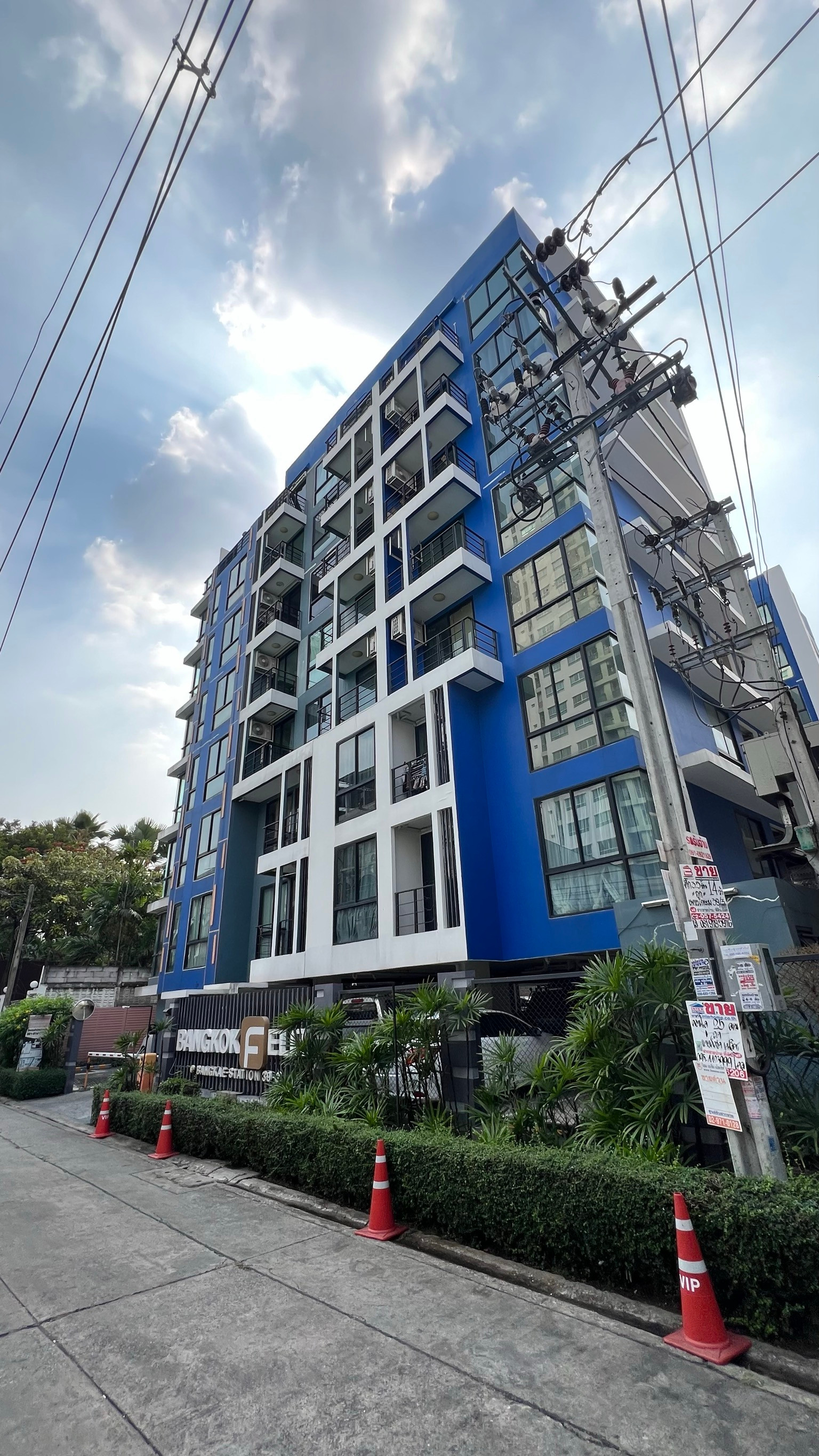 🏙️ ขายคอนโด Bangkok Feliz @ Bangkae Station คอนโดพร้อมอยู่ ใกล้ MRT บางแค