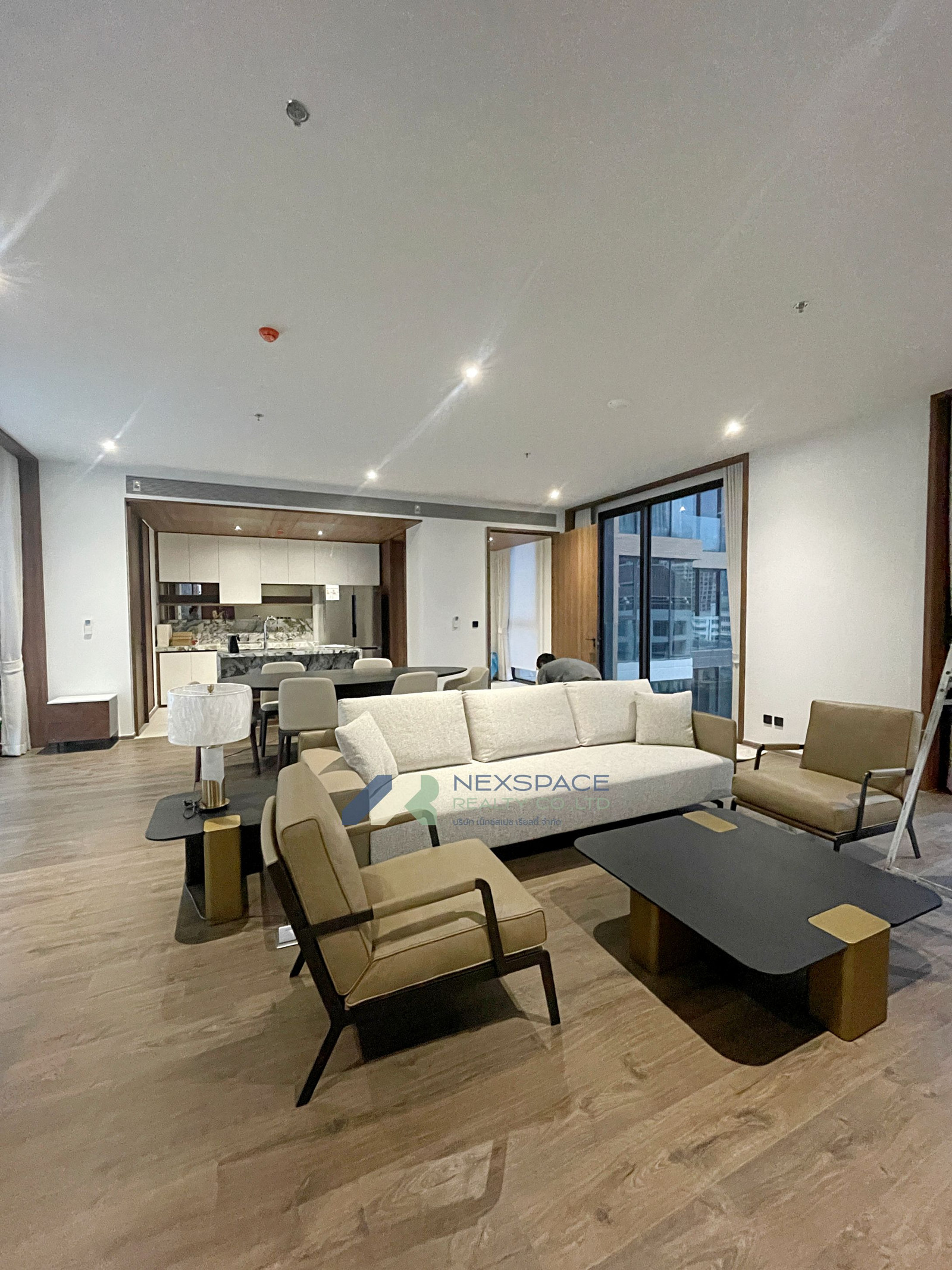 Rare unit 2 bedrooms with SKY VILLA at Romm convent – รูปที่ 3
