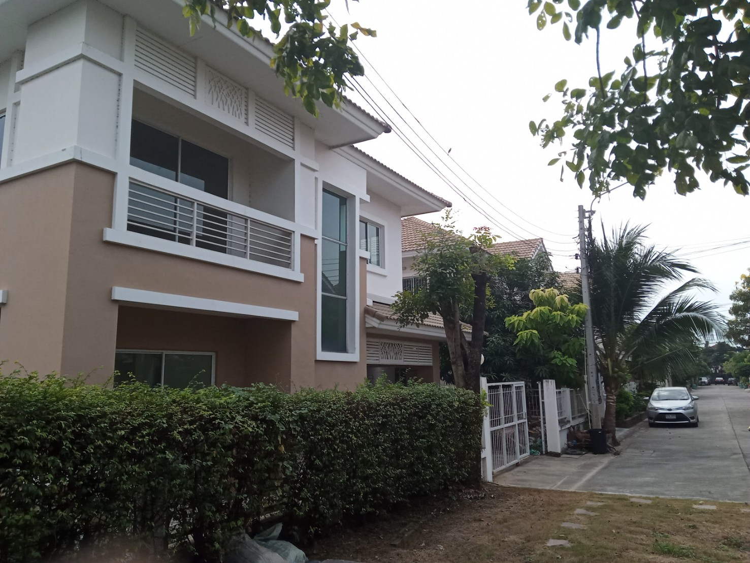 🎉 There is a discount of hundreds of thousands 💥 Behind the house is happy to accept all offers. Lanceo Pinklao (Phra Ngern) | Lanceo Pinklao (Phra Ngern)