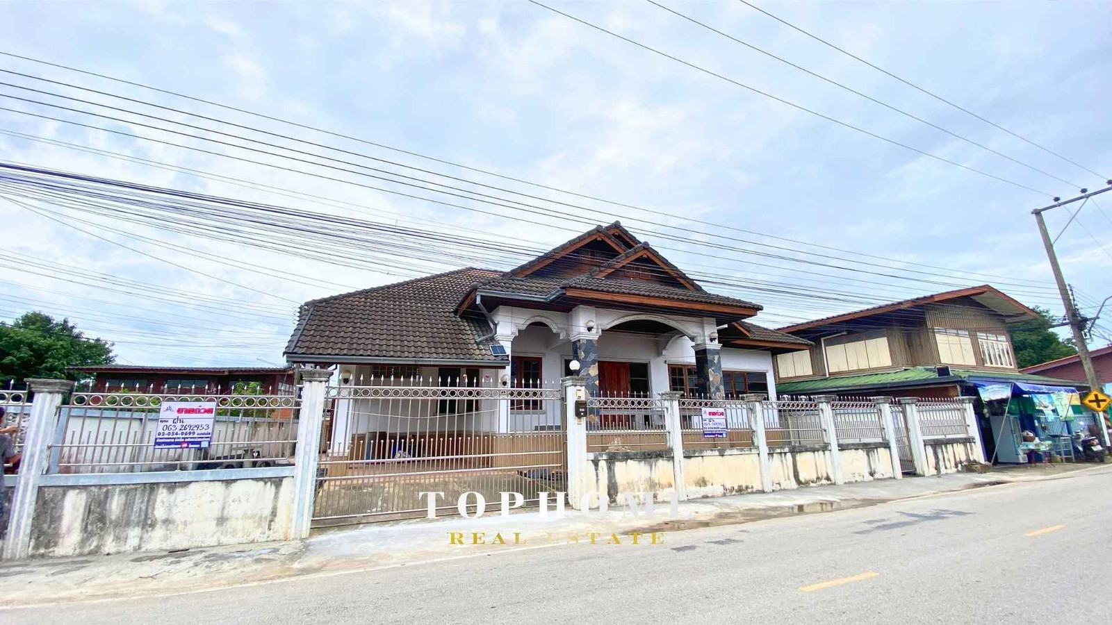 🏡🔥 ขายบ้านเดี่ยว พร้อมเข้าอยู่ ทำเลดี บ้านฟ่อน เนื้อที่ 83 ตารางวา ตำบลชมพู อำเภอเมือง จังหวัดลำปาง – รูปที่ 2
