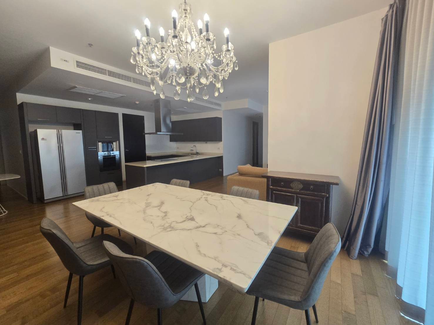 Rent The Madison 3 Bedrooms BTS Phrom phong