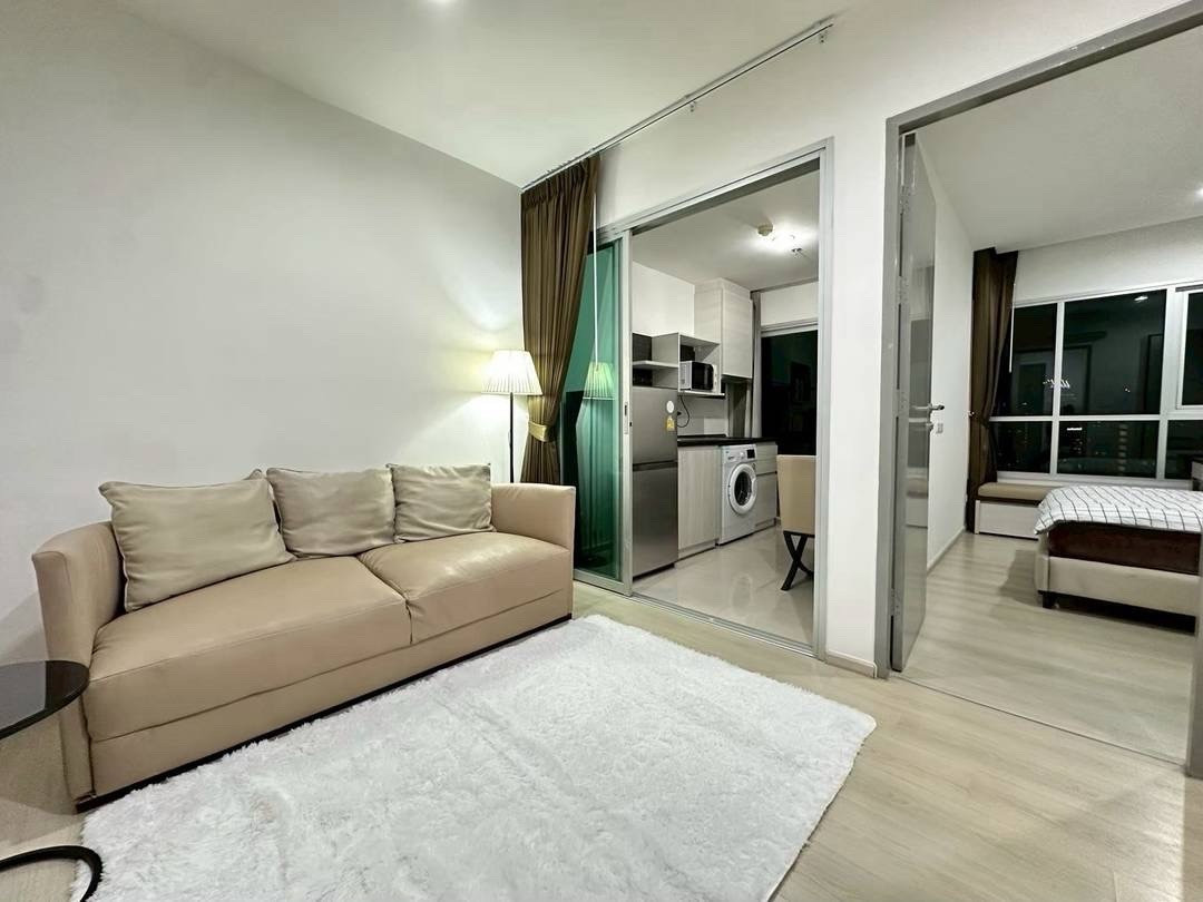 Life ratchadapisek Condo 35 sqm /14,000 baht