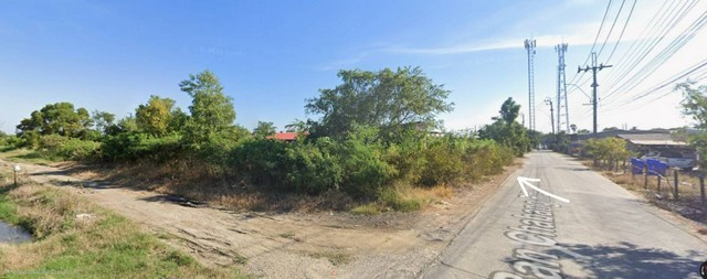 Purple land for sale, 2 rai 2 ngan, Bang Bo, Samut Prakan, near Wellgrow Industrial Estate. Suitable for building a factory-warehouse, price 18 million baht.