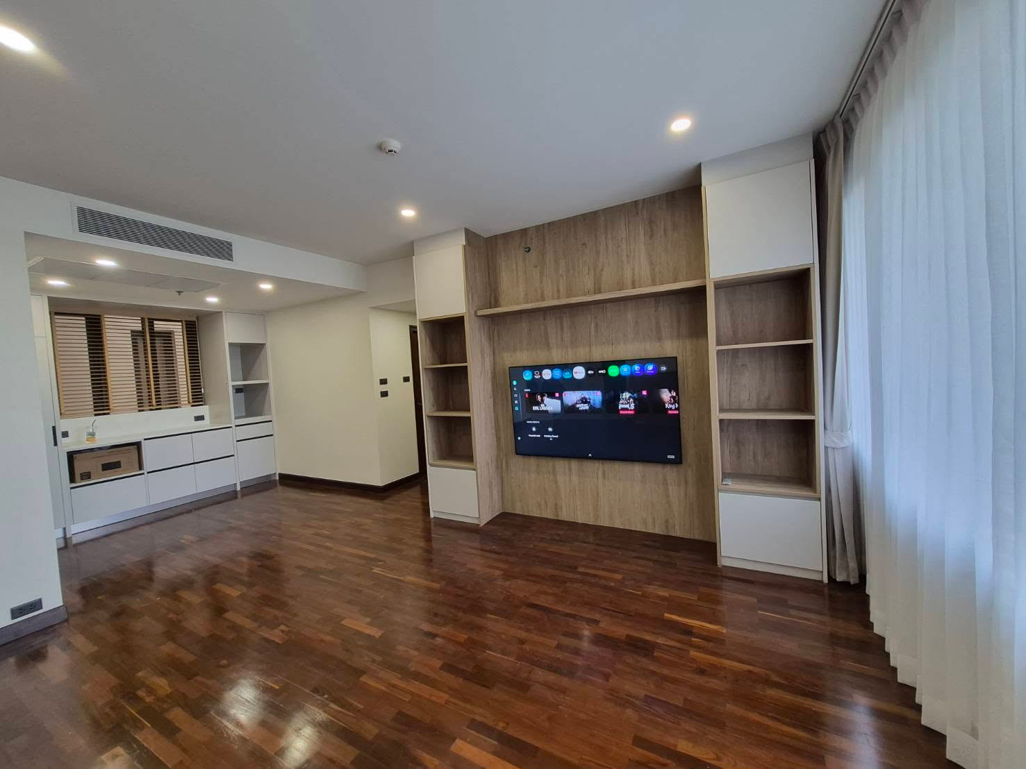 For rent Baan Piya Sathorn 2 bedrooms