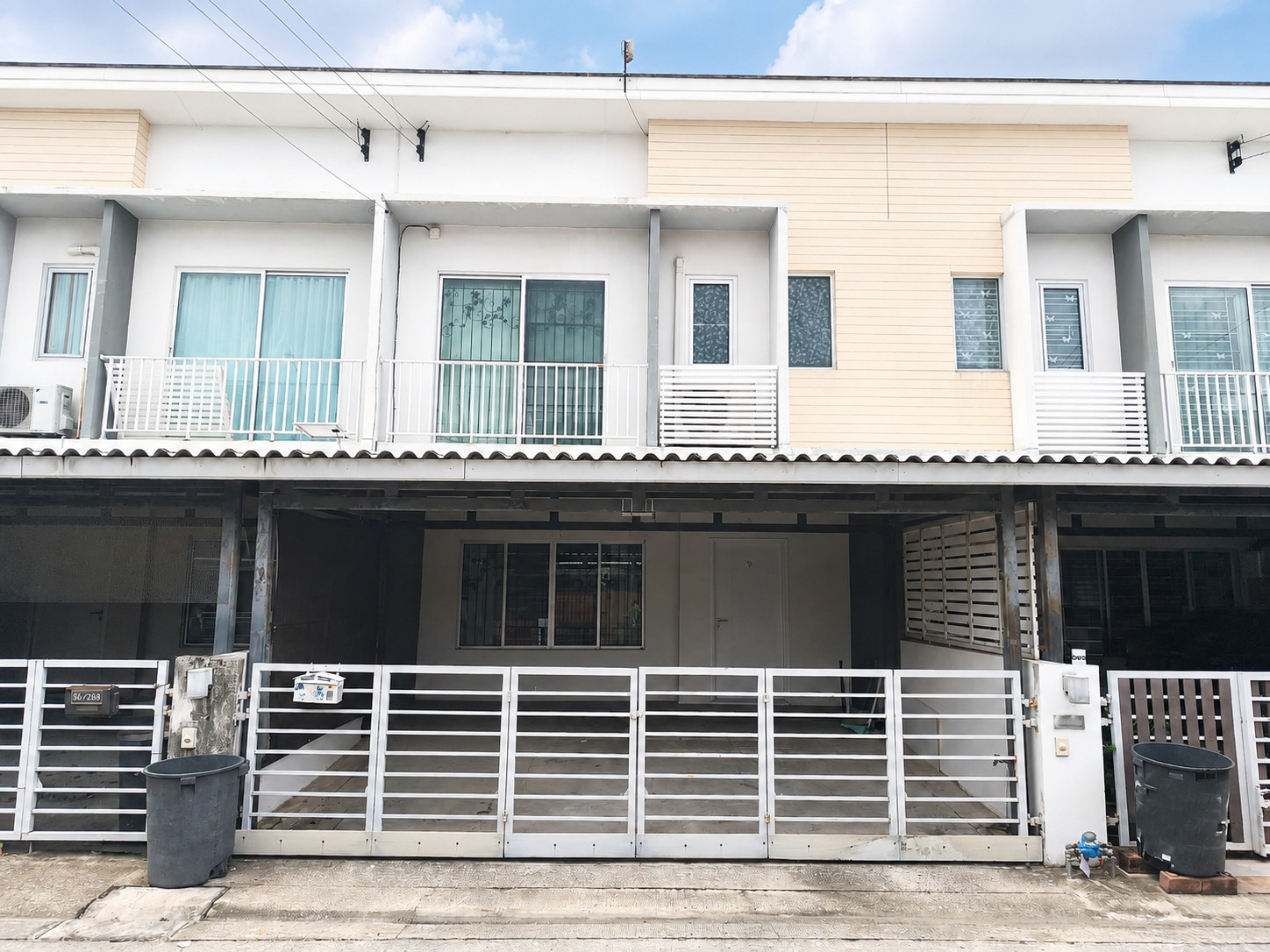 🔥 ทาวน์โฮม Modern ทำเลดอนเมือง–สรงประภา เพียง 2.49 ล้านบาท! 🔥 🔥 ทาวน์โฮม Modern ทำเลดอนเมือง–สรงประภา เพียง 2.49 ล้านบาท! 🔥