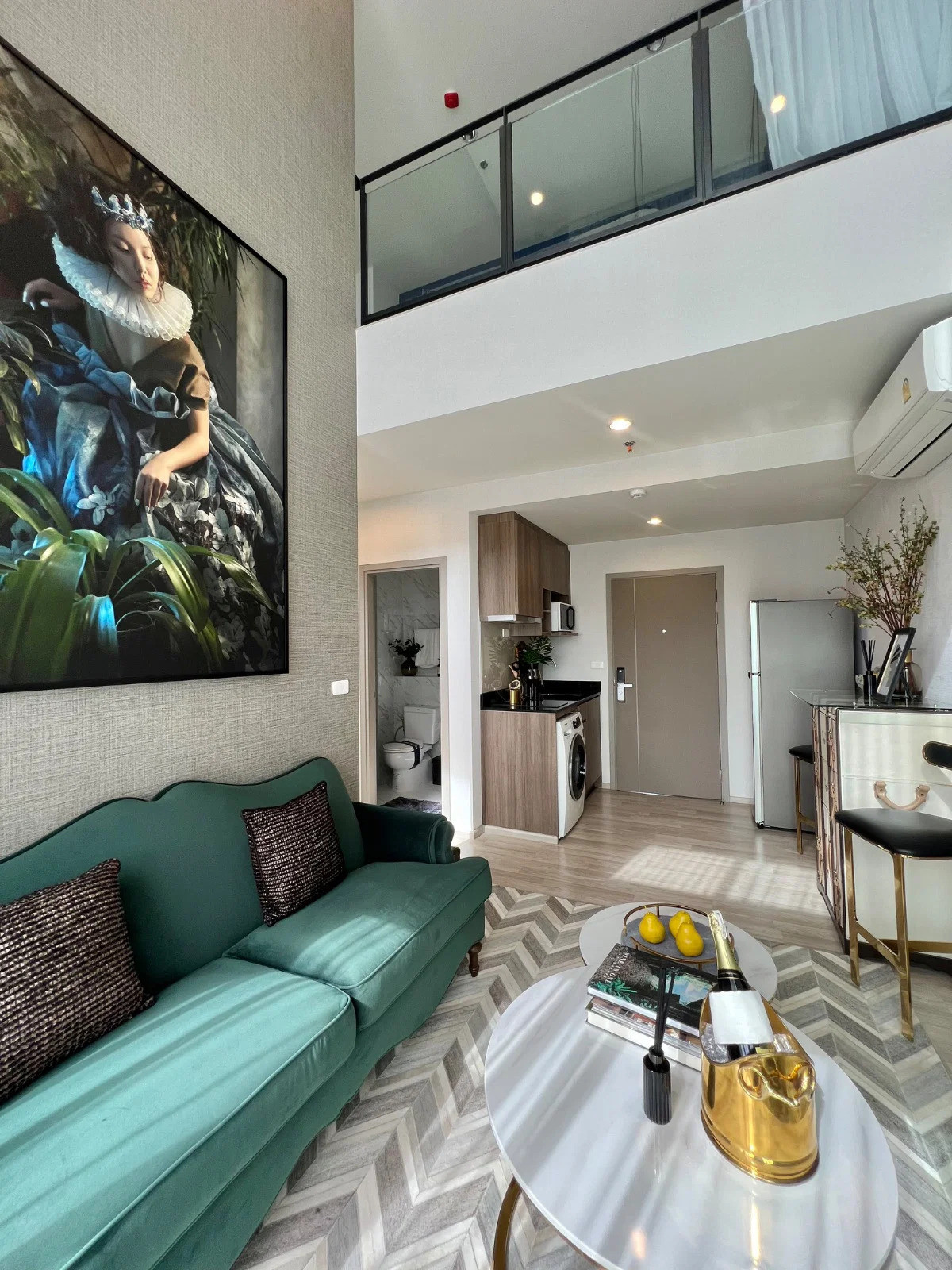 Ideo Mobi Sukhumvit Eastpoint Move-In Ready with Furniture Included & Transfer Benefits Ideo Mobi Sukhumvit Eastpoint Move-In Ready with Furniture Included & Transfer Benefits