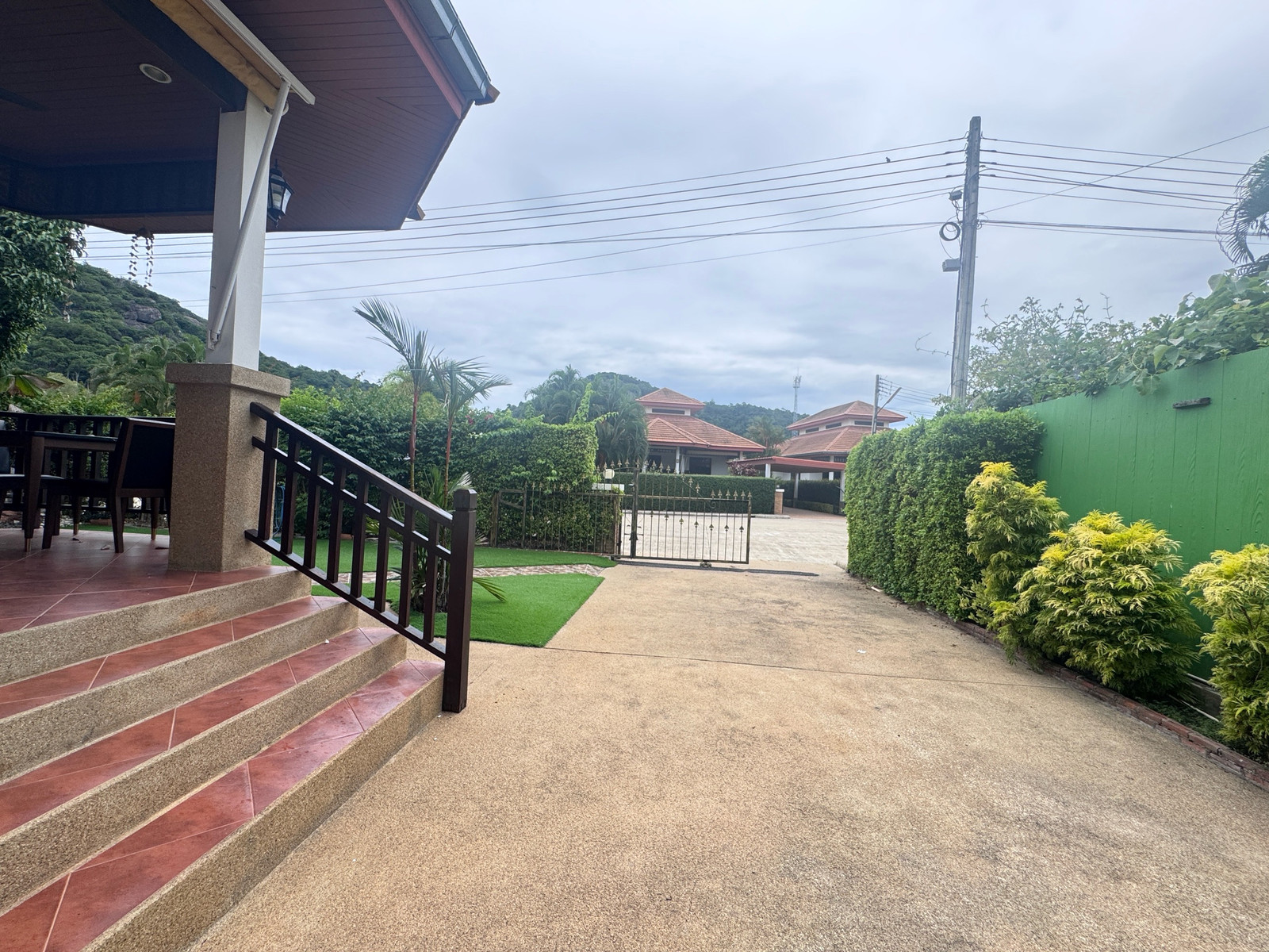 บ้านเดี่ยวหัวหิน บนที่ดินผืนใหญ่ ในหมู่บ้านมโนรา วิลเลจ 2 – รูปที่ 2
