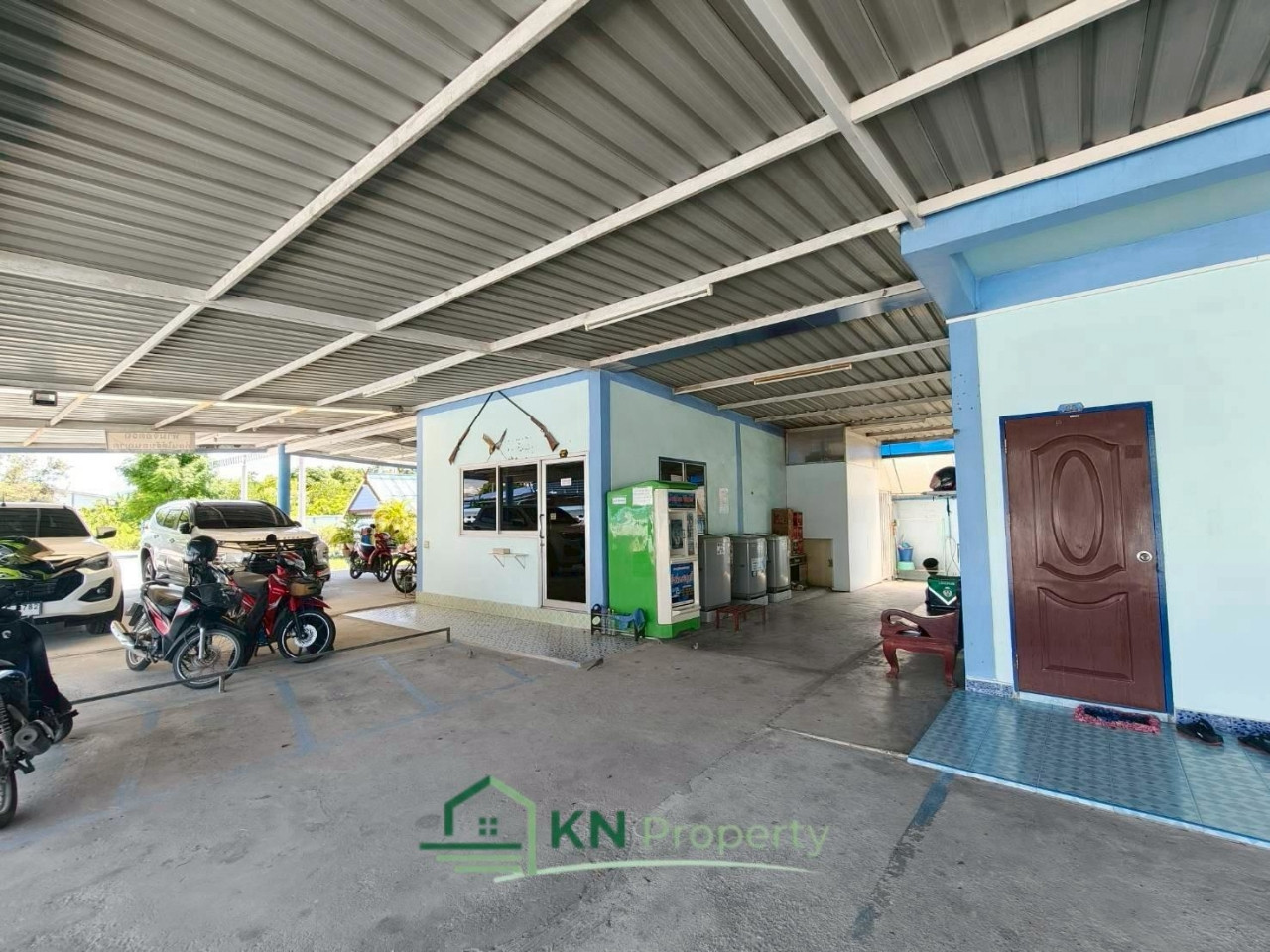 Investment Opportunity! Fully Occupied Apartment Near Amata Industrial Estate Investment Opportunity! Fully Occupied Apartment Near Amata Industrial Estate