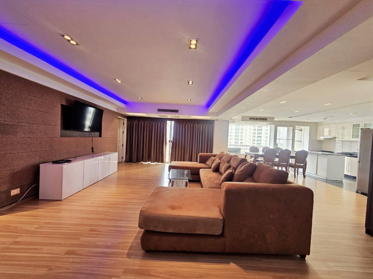 Sale Condo Royal Castle (รอยัล คาสเซอร์) Type 3 Bedroom – รูปที่ 2