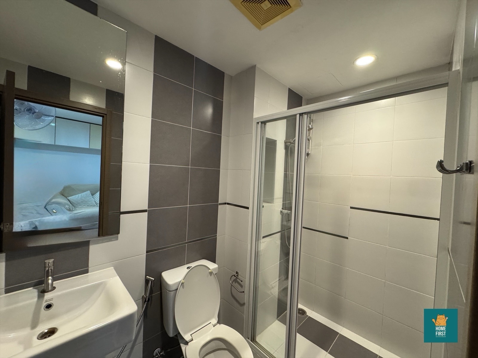 The base สุขุมวิท 77 1นอย 32ตรม. เฟอร์ครบ 14,000 บาท – รูปที่ 4