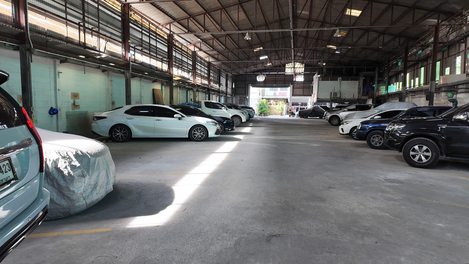 PZ1490 Land for sale with buildings, only 50 meters from Soi Sathu Pradit 47, area 208 square meters, Bang Phong Phang Subdistrict, Yannawa District, Bangkok Province. – รูปที่ 3