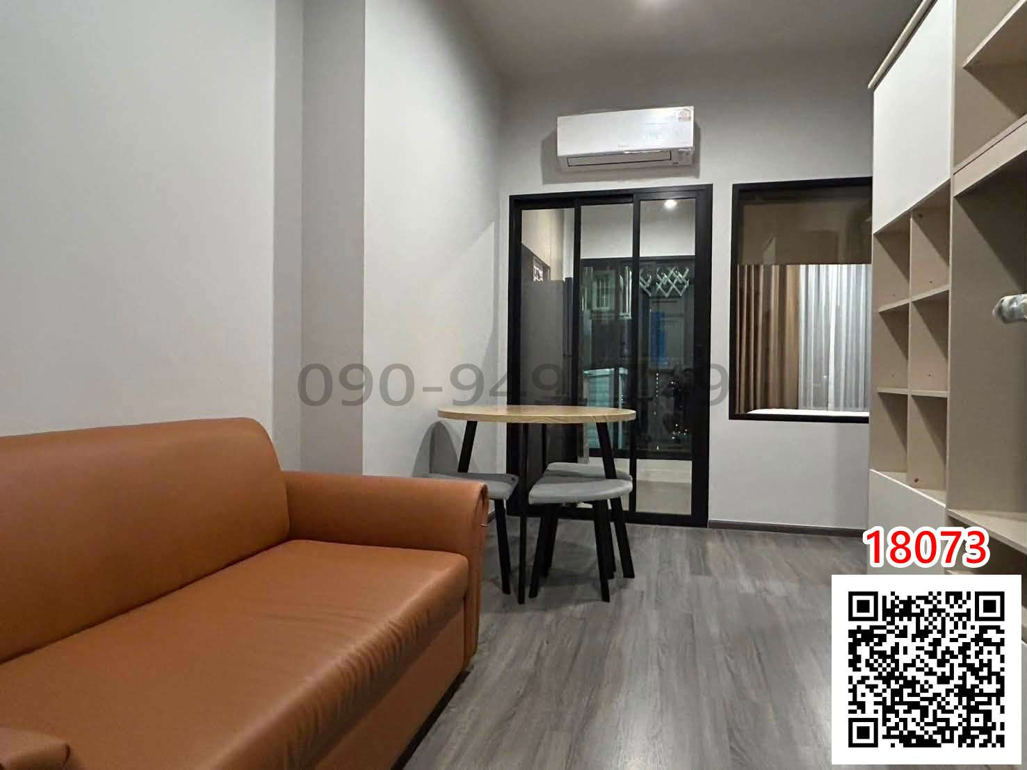 Condo for rent Ideo Ramkhamhaeng - Lam Sali Station near MRT Lam Sali Intersection. Condo for rent Ideo Ramkhamhaeng - Lam Sali Station near MRT Lam Sali Intersection.