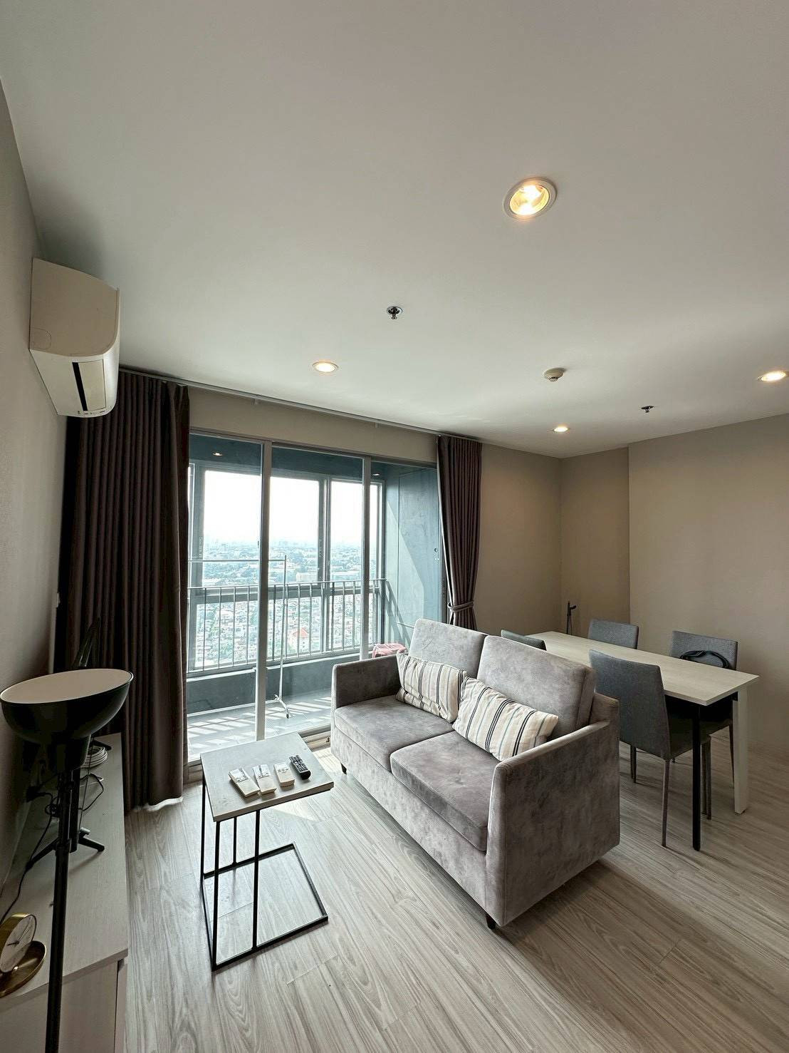 ห้องเเต่งสวย at Ideo Mobi Bangsue Grand Interchange 2 Bed for rent