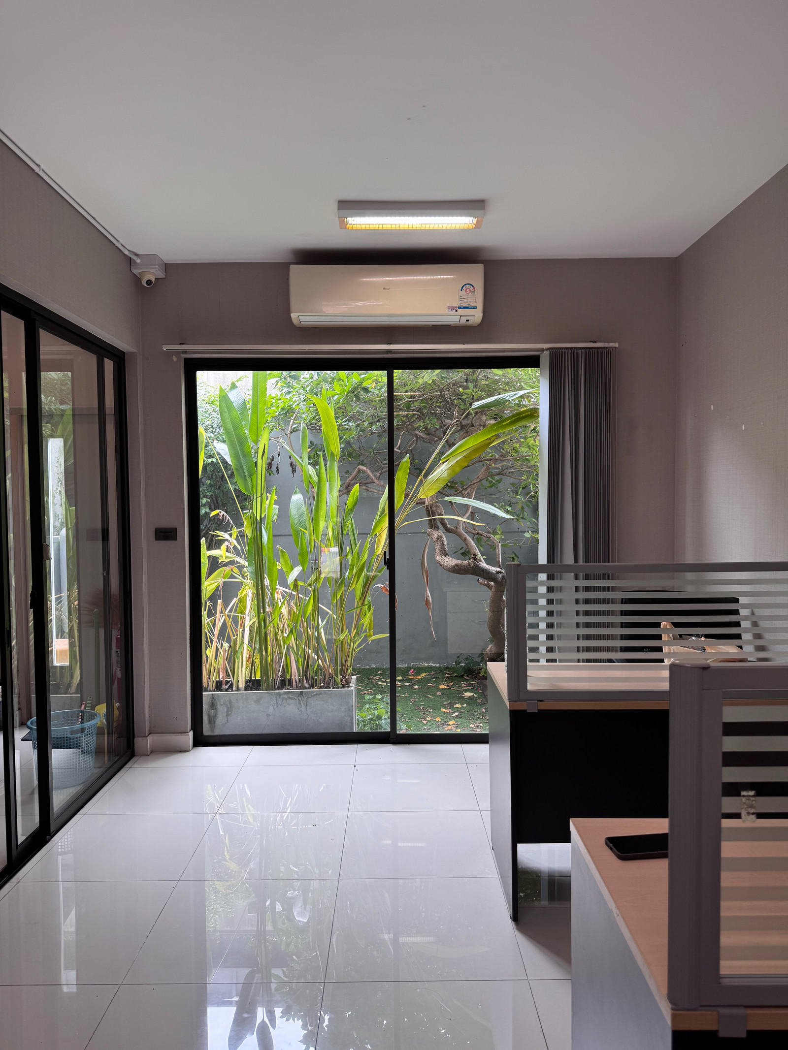 พร้อมขาย! ทาวน์โฮมทำเลหายาก ใกล้รถไฟฟ้าเพียง 500 เมตร ✨  🏡 ขาย The Terrace รามอินทรา 65  💰 ราคาเพียง 6,200,000 บาท – รูปที่ 4