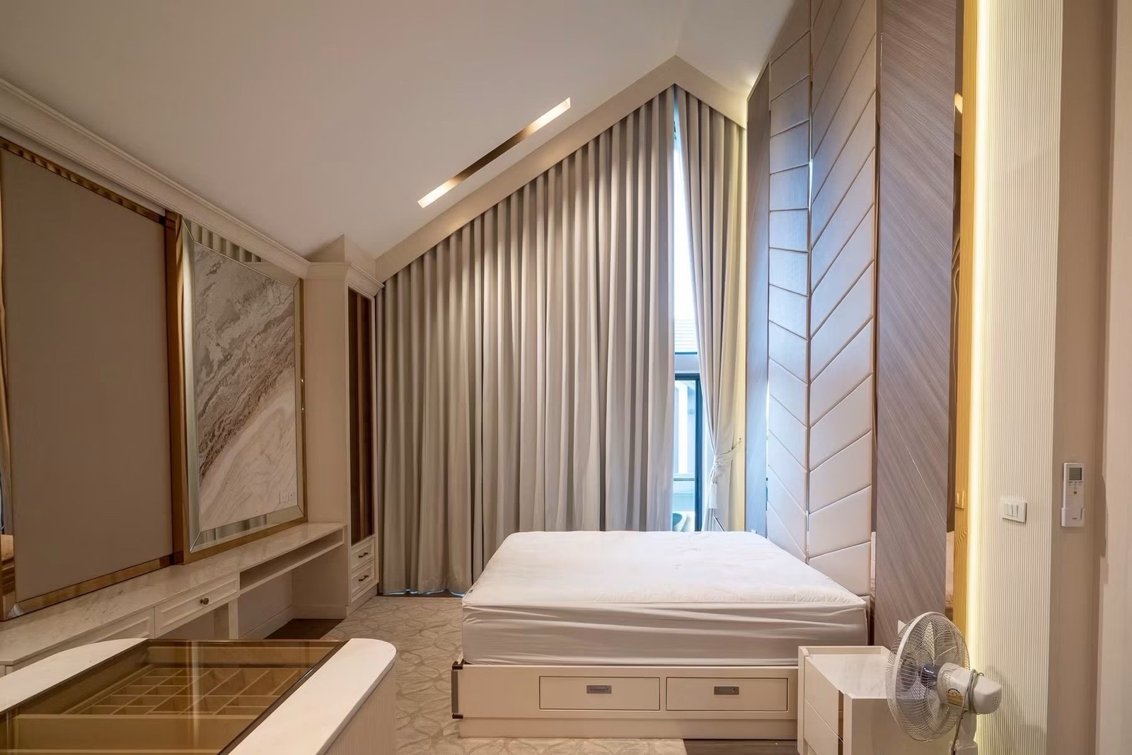 🏡 บ้านหรูให้เช่า พร้อมเข้าอยู่ เฟอร์ครบ | Bangkok Boulevard พระราม 9 เพียง 15 นาทีจาก Wellington College Bangkok – รูปที่ 4