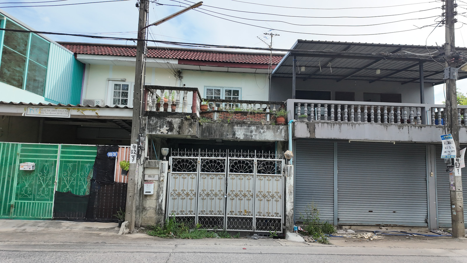 PZ1485 ขายบ้าน ต่ำกว่าราคาประเมิณ หมู่บ้าน ร่มเกล้า 2  บางบัวทอง (ซอยวัดไผ่เหลือง) ใกล้เซ็นทรัลเวสต์เกต เนื้อที่  16 ตารางวา ใกล้ถนนรัตนาธิเบศร์ และรถไฟฟ้า MRT  สถานีสามแยกบางใหญ่เพียง 1.5 กม. ตำบลบางรักพัฒนา อำเภอบางบัวทอง จังหวัดนนทบุรี – รูปที่ 2