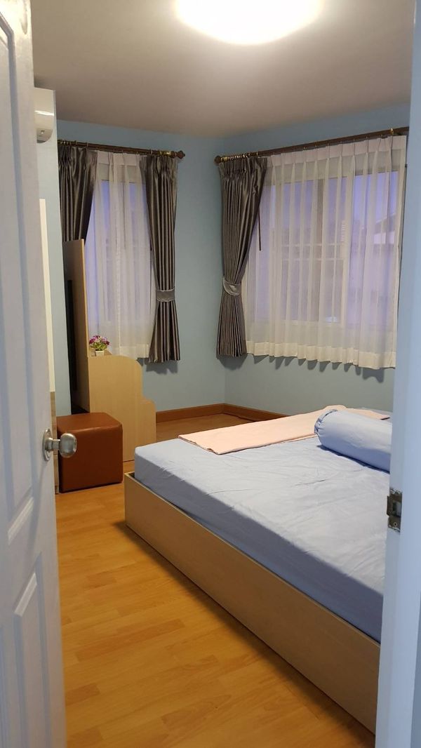 P-55743 🔥 ให้เช่าคอนโดห้องใหญ่ 50 ตรม. แต่งครบพร้อมอยู่! City Home Sukhumvit ใกล้ BTS อุดมสุข เดินเพียง 330 ม. ชั้น 5 Line ID: @easythaihome 085-592-2897