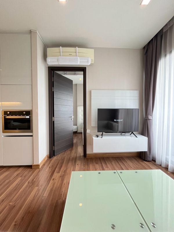 IVY AMPIO 1BED FOR-RENT 45sq.m 22K