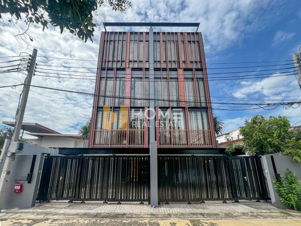 บ้านแฝด พระราม 9 ซอย 51 / 4 ห้องนอน (ขาย), Twin house, Rama 9 Soi 51 / 4 Bedrooms (FOR SALE) BZD257