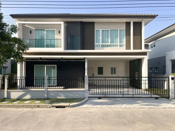 ขายด่วน บ้านใหม่อายุเพียง 1 ปี เซนโทร เพชรเกษม 69 หนองแขม เขต หนองแขม กรุงเทพ CX-166943