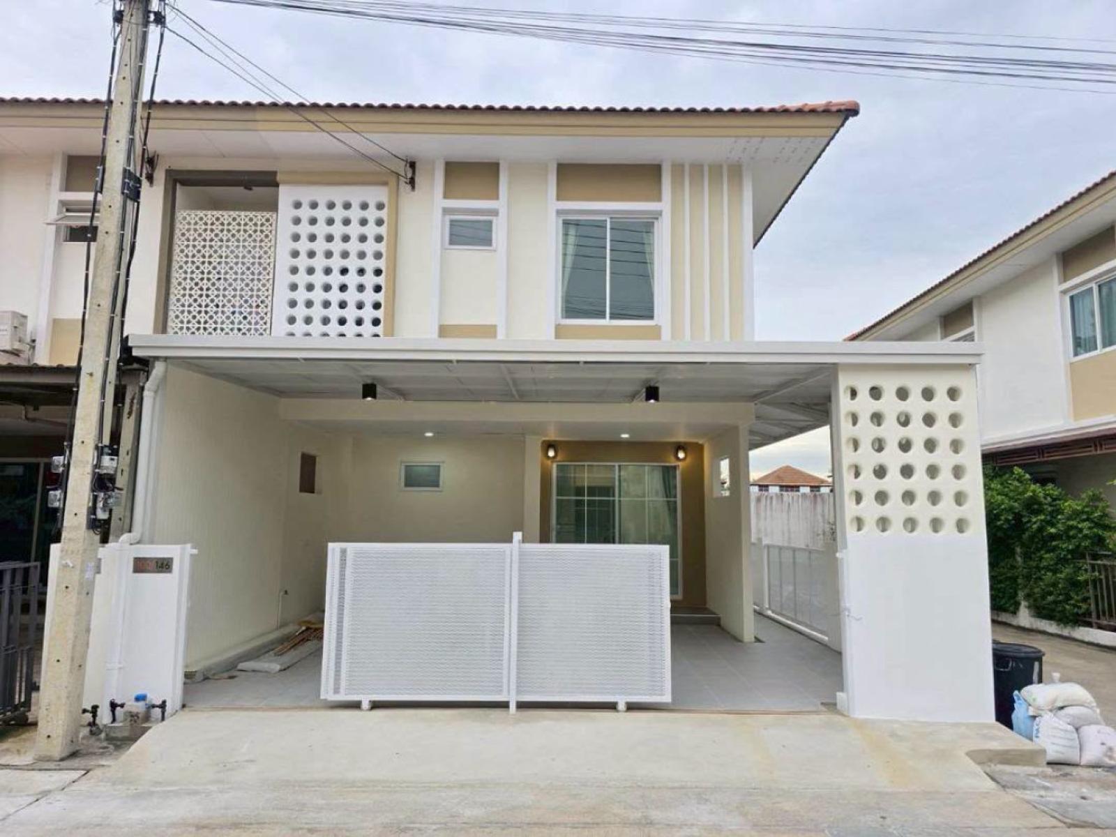 ขายทาวน์เฮ้าส์/ทาวน์โฮม ไอลีฟ ทาวน์ ลำลูกกา – คลอง 3 ลาดสวาย ลำลูกกา ปทุมธานี CX-168056 ขายทาวน์เฮ้าส์/ทาวน์โฮม ไอลีฟ ทาวน์ ลำลูกกา – คลอง 3 ลาดสวาย ลำลูกกา ปทุมธานี CX-168056