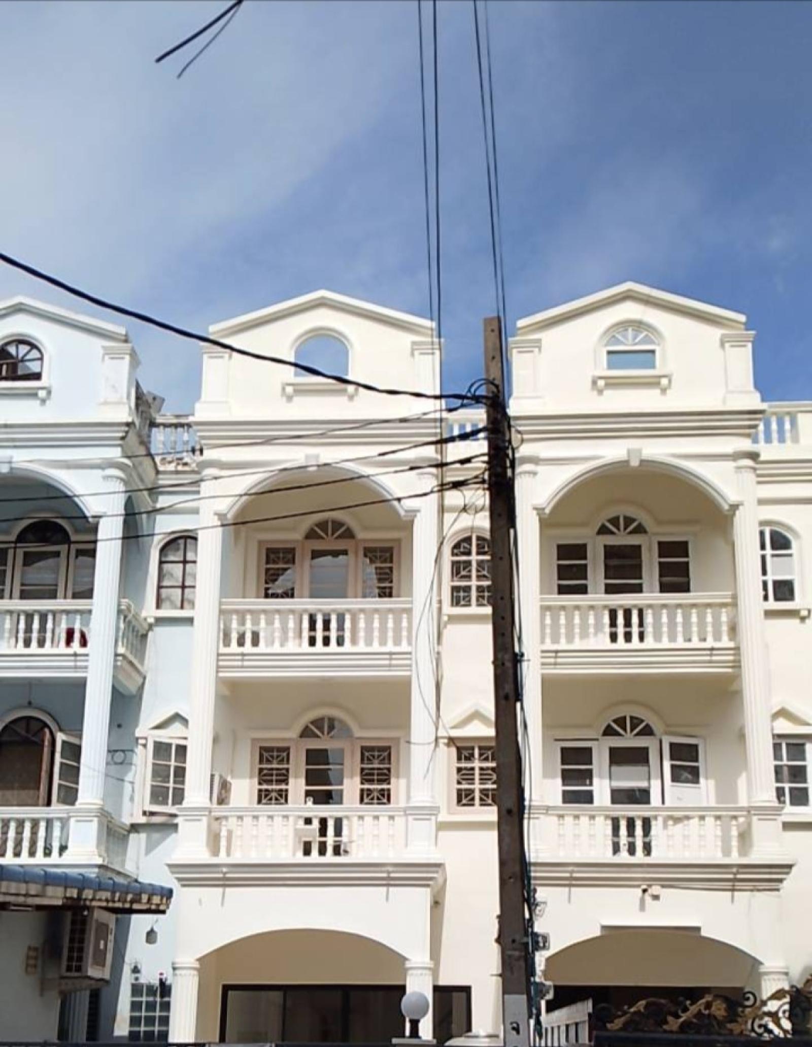 For Sale Townhome Lat Phrao 138 , high floor , Khlong Chan , Bang Kapi , Bangkok , CX-168034 For Sale Townhome Lat Phrao 138 , high floor , Khlong Chan , Bang Kapi , Bangkok , CX-168034