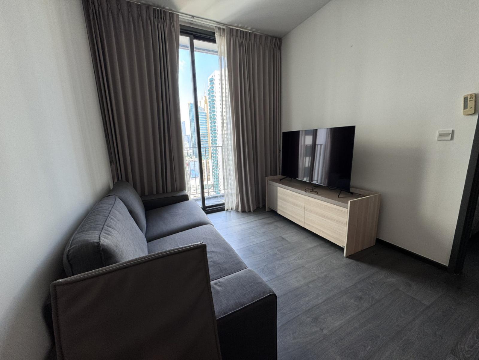For Rent Condo , EDGE Sukhumvit 23 , high floor , BTS-Asok , Khlong Toei Nuea , Watthana , Bangkok , CX-156981