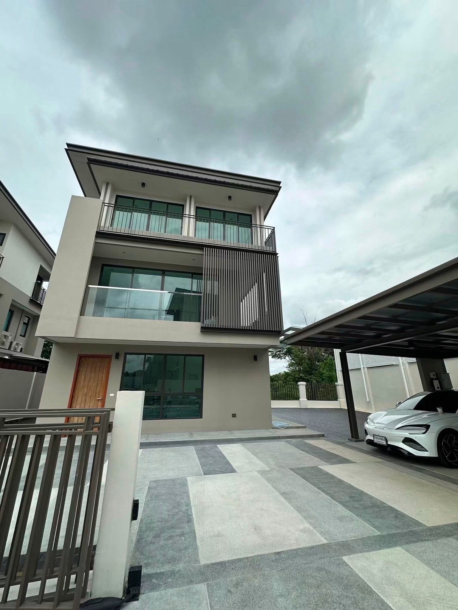 🏠 Luxury Home for Sale 📍โครงการ เอคิว อาร์เบอร์ สวนหลวง ร.9-พัฒนาการ 🏠 Luxury Home for Sale 📍โครงการ เอคิว อาร์เบอร์ สวนหลวง ร.9-พัฒนาการ