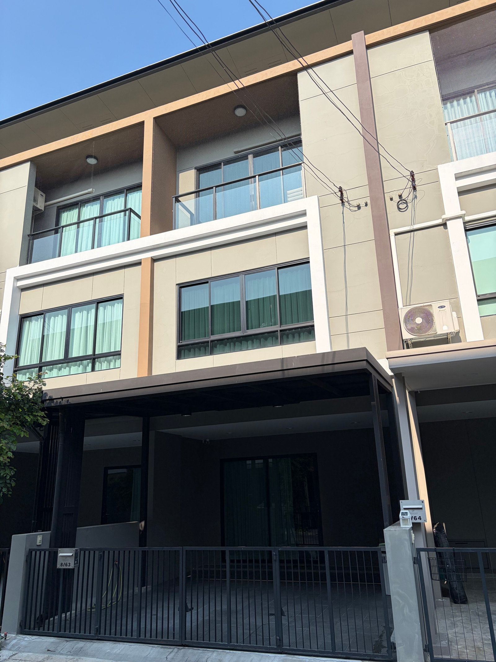 3-story townhome for sale, Premium Place Phahonyothin - Ramindra, next to Theparak Road. Near the Green Line, Sai Yut Station, near Don Mueang Airport, convenient travel. – รูปที่ 4