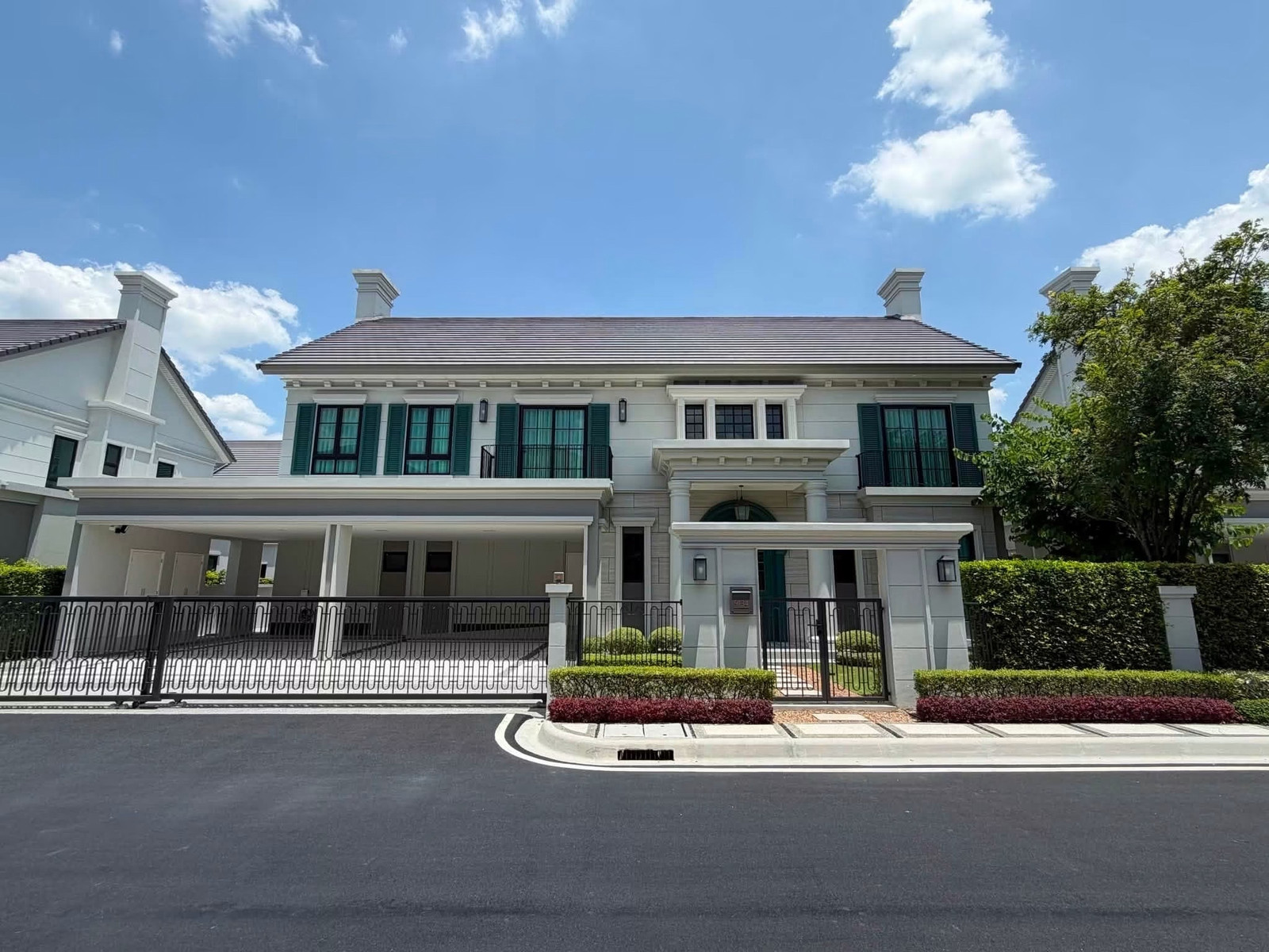 🍀 Lux-0102 🏠 Luxury Home for Rent ณริณสิริ กรุงเทพกรีฑา 5 ห้องนอน 117 ตร.ว. 💰270,000 THB / Month 🍀 Lux-0102 🏠 Luxury Home for Rent ณริณสิริ กรุงเทพกรีฑา 5 ห้องนอน 117 ตร.ว. 💰270,000 THB / Month