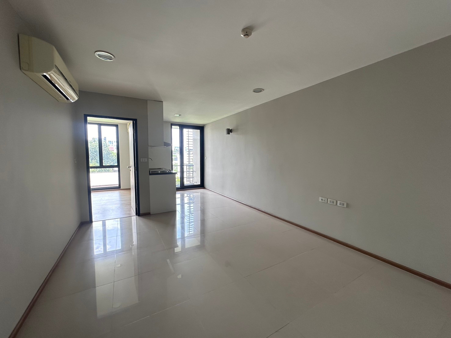 44sqm, Only 4.99MB, The tempo Phaholyothin, Low rise, Private residence, Rare unit, BTS Ari, BTS sanampao 44sqm, Only 4.99MB, The tempo Phaholyothin, Low rise, Private residence, Rare unit, BTS Ari, BTS sanampao