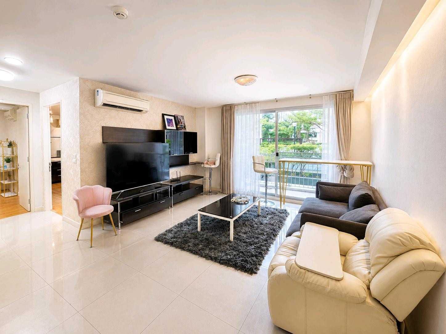 The Clover Thonglor for sale #The Clover Thonglor Soi 18 #2 bedrooms, 2 bathrooms #Beautiful room, fully furnished, unblocked view #Condo near BTS The Clover Thonglor for sale #The Clover Thonglor Soi 18 #2 bedrooms, 2 bathrooms #Beautiful room, fully furnished, unblocked view #Condo near BTS