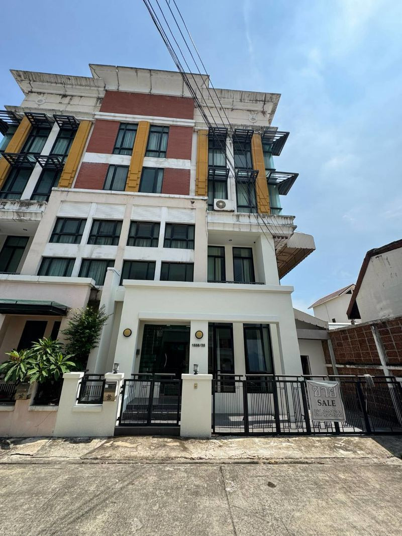 ขายบ้านกลางกรุง บางนา | HOME + OFFICE + INVESTMENT ขายบ้านกลางกรุง บางนา | HOME + OFFICE + INVESTMENT
