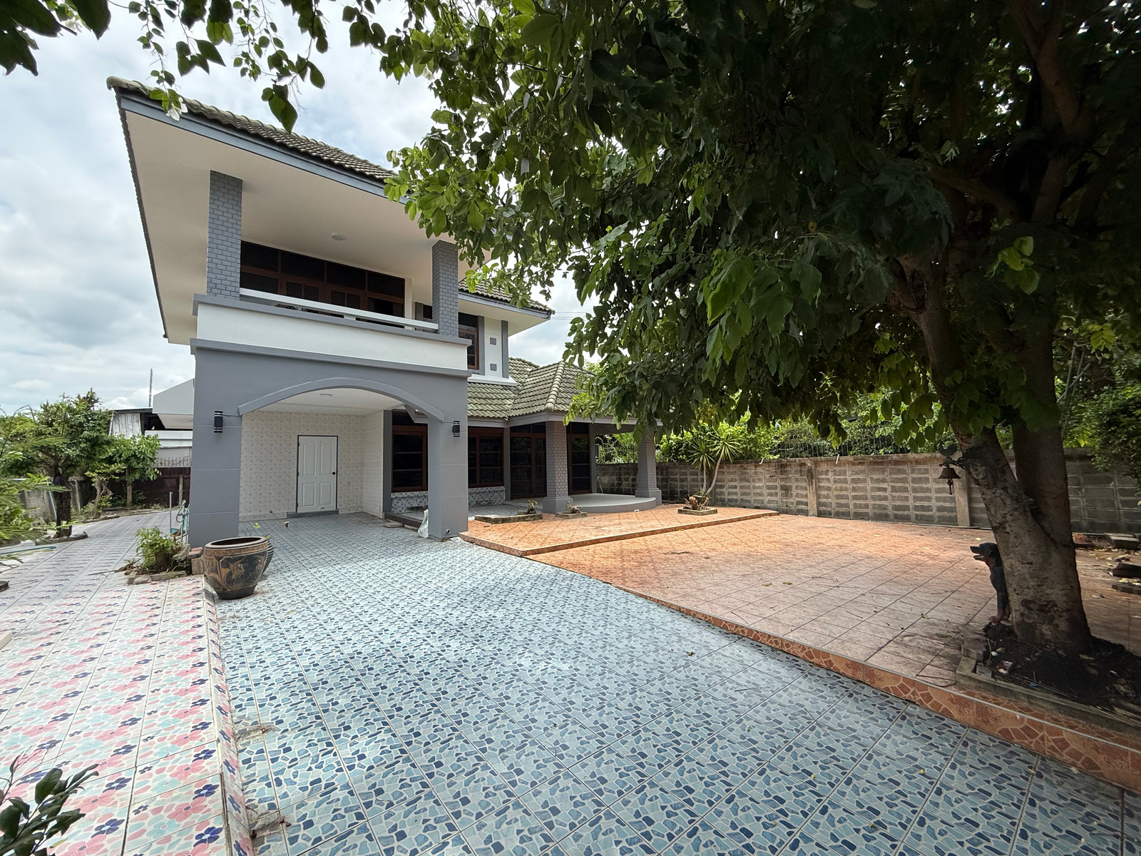 ใ้ห้เช่าบ้านเดี่ยว รามคำเเหง 118  แยก 63  - 106 ตรว   renovated ใหม่ – รูปที่ 2
