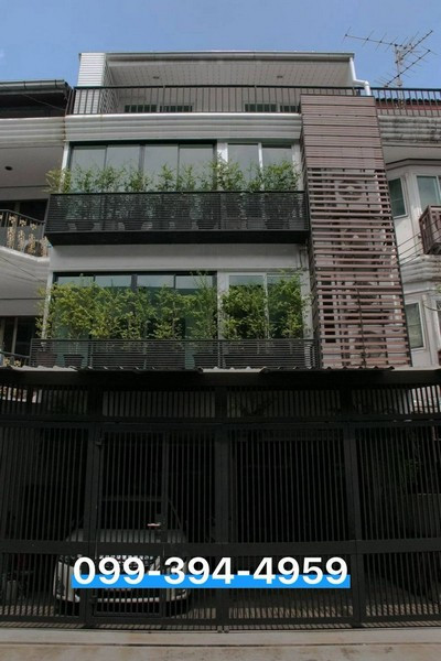 4-story house for rent in the heart of Ari-Phaya Thai. Suitable for an Air-BNB office or beauty clinic, spa, business location, Soi Phahonyothin 8, near Lavilla Ari. 4-story house for rent in the heart of Ari-Phaya Thai. Suitable for an Air-BNB office or beauty clinic, spa, business location, Soi Phahonyothin 8, near Lavilla Ari.
