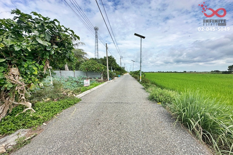 Land for sale, 96 sq m, Theparat-Lat Krabang Road. Near Suvarnabhumi Airport Motorway Bang Bo, Samut Prakan
