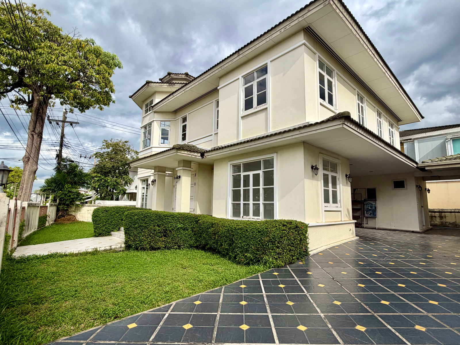 🪙Land for sale, Lat Phrao Village 1, Soi Yothin Phatthana 11 (behind CDC) | Size 121 sq m., very beautiful corner plot, near the club, only 22.9 MB✨ 🪙Land for sale, Lat Phrao Village 1, Soi Yothin Phatthana 11 (behind CDC) | Size 121 sq m., very beautiful corner plot, near the club, only 22.9 MB✨