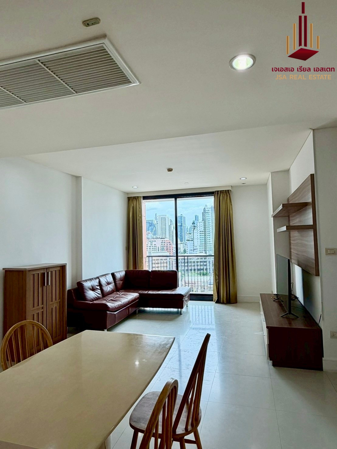 ✨ For Rent: Aguston Sukhumvit 22 Condo ✨💰 Only 50,000 THB/month
