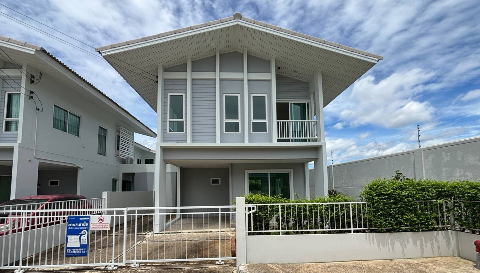 SPP101✨ Single house ready to move in, good location, easy to enter and exit. No need to enter a deep alley 🏡 Kanasiri Rama 2 - Wongwaen