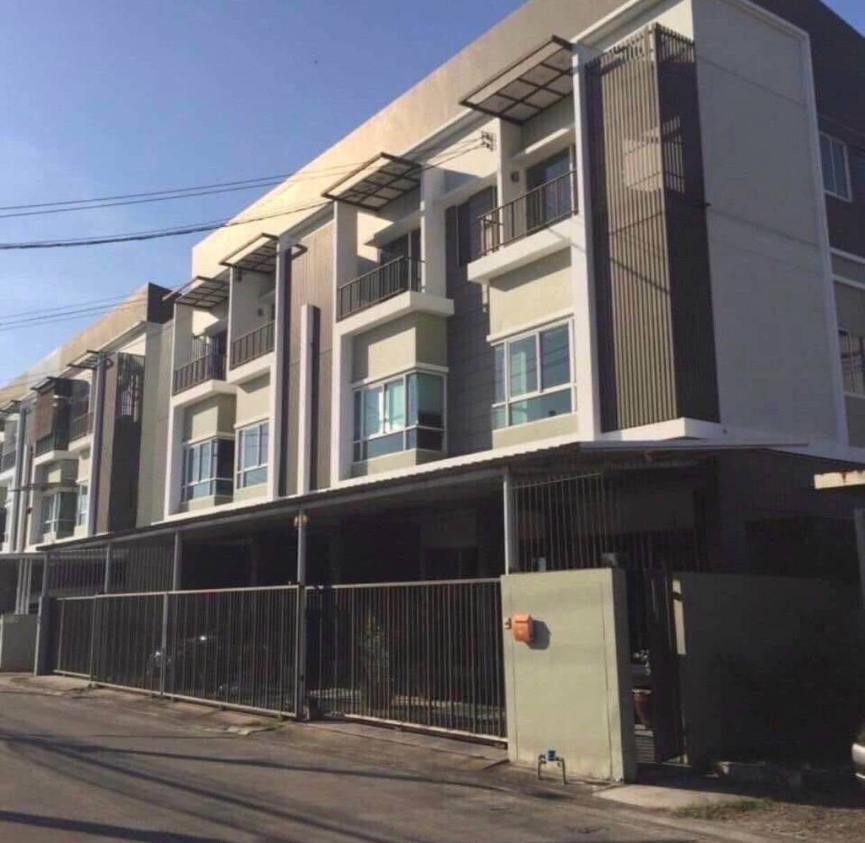 BT125 ให้เช่า ทาวน์โฮม หมู่บ้าน นลิน อเวนิว รามคำแหง Nalin Avenue Ramkhumhaeng #บ้านเช่าถนนรามคำแหง #NalinAvenueรามคำแหง #ทาวน์โฮมพร้อมอยู่ BT125 ให้เช่า ทาวน์โฮม หมู่บ้าน นลิน อเวนิว รามคำแหง Nalin Avenue Ramkhumhaeng #บ้านเช่าถนนรามคำแหง #NalinAvenueรามคำแหง #ทาวน์โฮมพร้อมอยู่