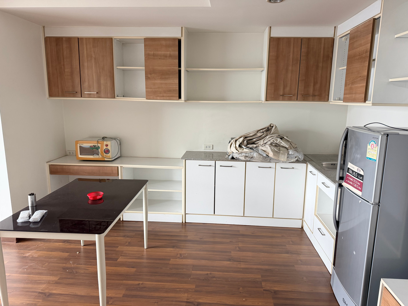 ขาย condo the IRIS อาคาร C ห้อง 1BR ขนาด 45 ตร.ม.