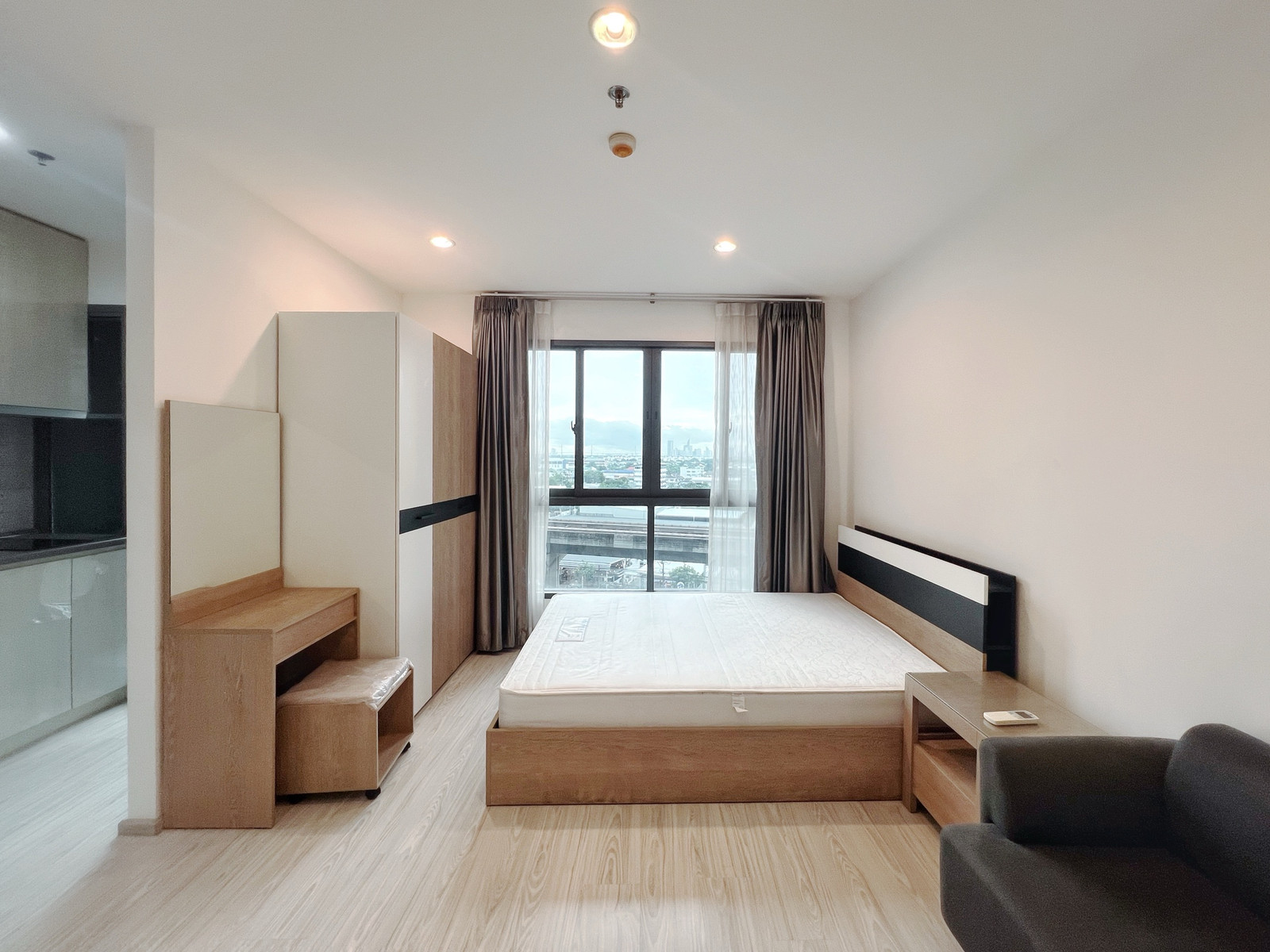 🔥 Condo for [ Rent ] – Fully Furnished Studio | Next to BTS Bangna | Close to BITEC