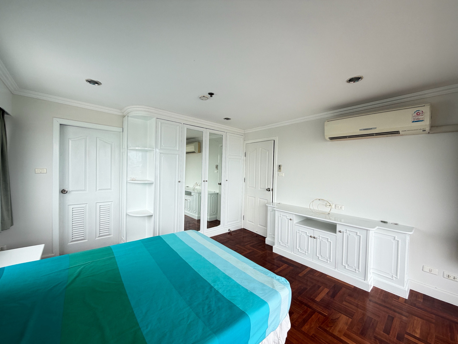 🏢 ขายคอนโด 2 ห้องนอน 2 ห้องน้ำ | Master View Executive Place📍 มาสเตอร์วิว เอ็กเซ็กคิวทีฟ เพลส (Master View Executive Place)ทำเลดี เขตคลองสาน ใกล้ BTS กรุงธนบุรี – รูปที่ 3