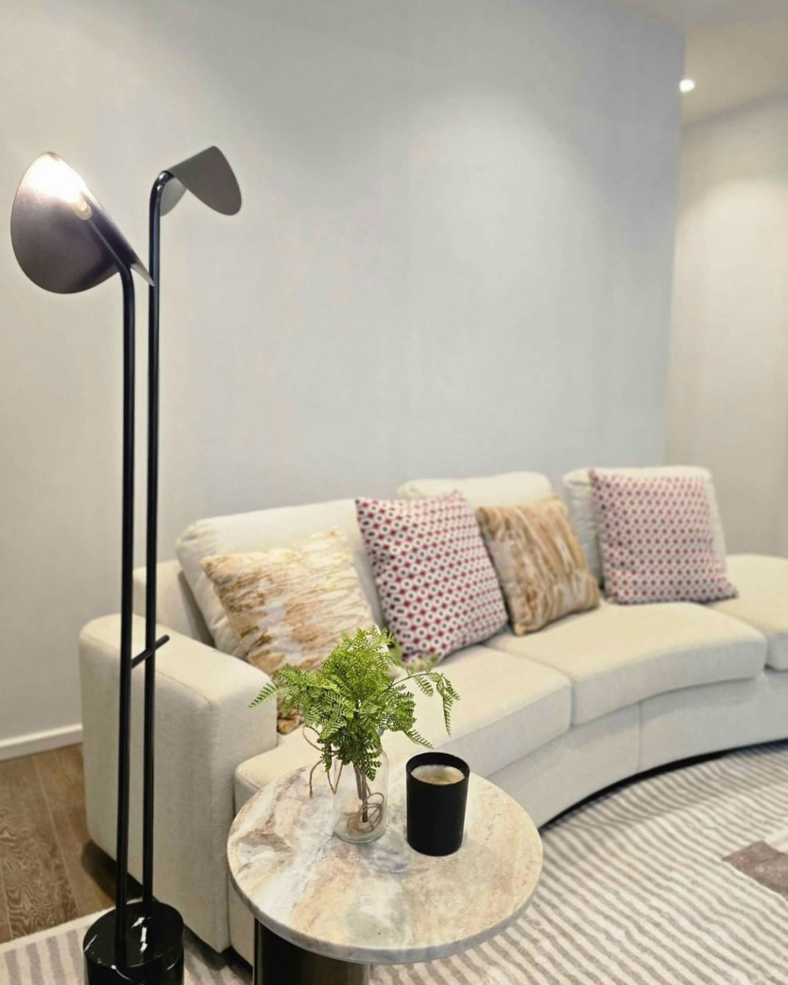 Muniq Langsuan Pet-Friendly Condo – รูปที่ 3
