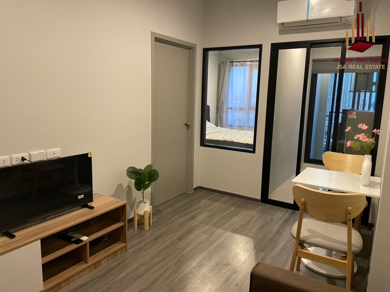 ✨ For Rent: Ideo Ramkhamhaeng - Lam Sali Station Condo ✨💰 Only 14,000 THB/month